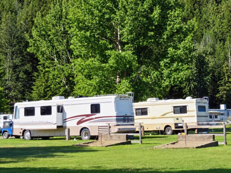 Rv Spots in Fortine, MT